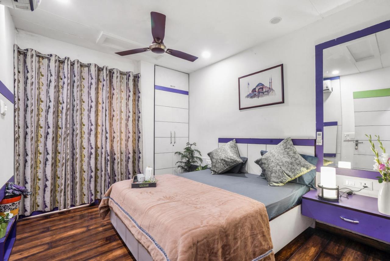 Homlee-heritage 2-bed Near Pragati Maidan Apartment